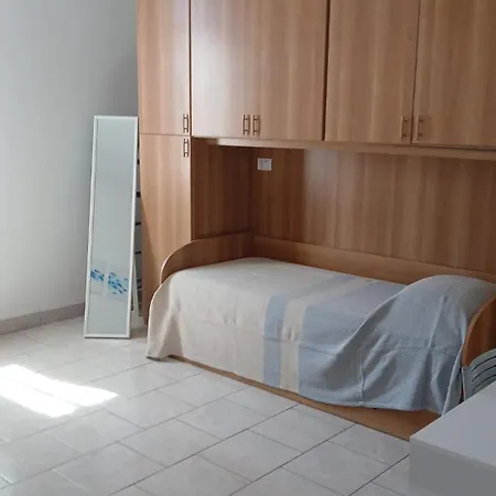 La Casa Della Silvana Vicino Al Mare Apartment *